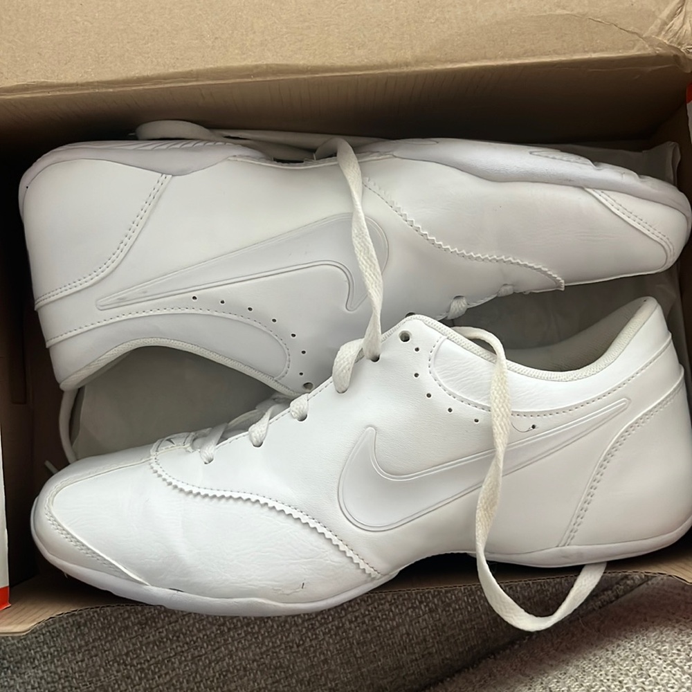 Nike Cheer “Unite” Shoes
